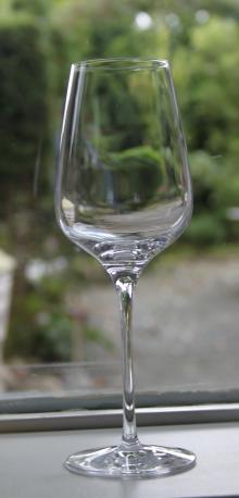 nr. 135  € 10,00  35 cl.